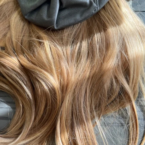 In style 3/4 premium human hair wig removable attaches to hat - Picture 7 of 8